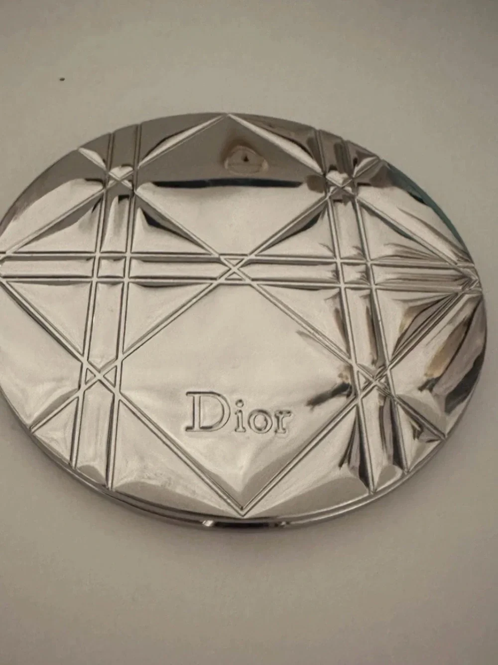 Christian Dior Parfums GWP Compact Mirror CANNAGE Silver